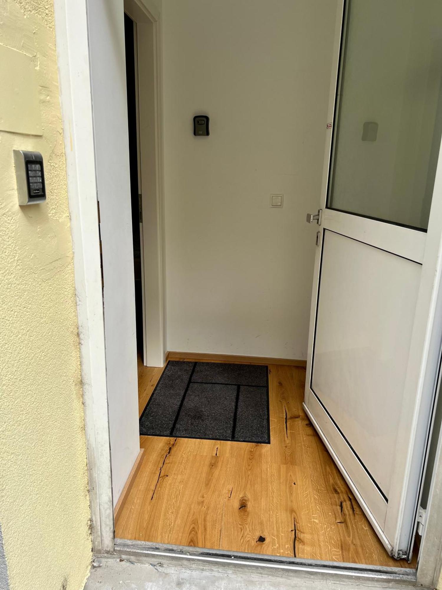 Grosszuegiges App. 2 Schlafzimmer Apartament Wiedeń